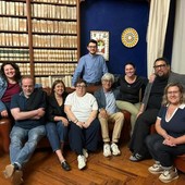 Foto del nuovo direttivo tratta dai profili social della Pro Loco Città di Canelli