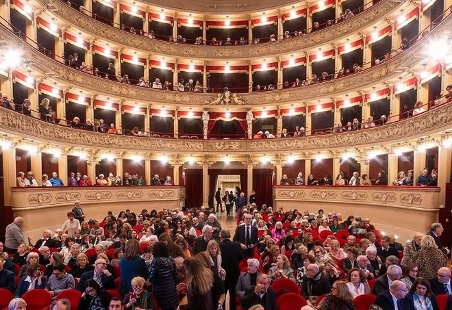 Un'immagine d'archivio del Teatro Alfieri di Asti Un'immagine d'archivio del Teatro Alfieri di Asti