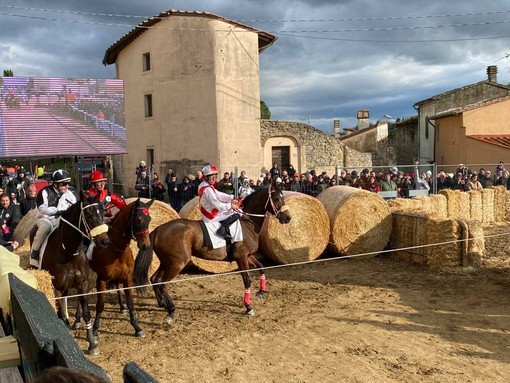 Il Palio di Buti Il Palio di Buti