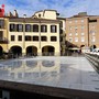 La pista di ghiaccio in piazza Statuto
