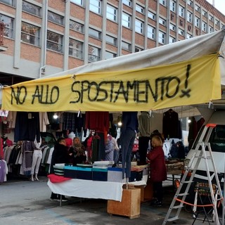 Il Natale non ferma le proteste dei mercatali di Asti