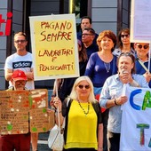 Il presidio del Comitato &quot;Tari Giusta&quot; lunedì scorso