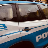 Polizia libera anziana rimasta chiusa per sbaglio in un negozio