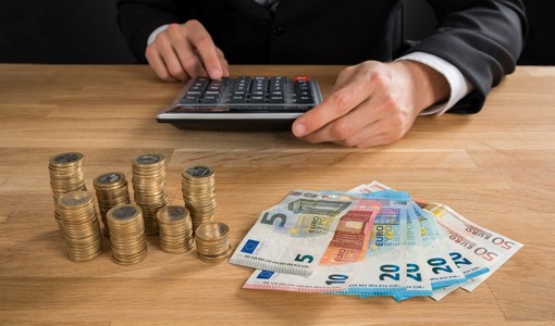 Mercato dei finanziamenti in Piemonte: a marzo il tasso medio dei prestiti personali scende sotto l’8%