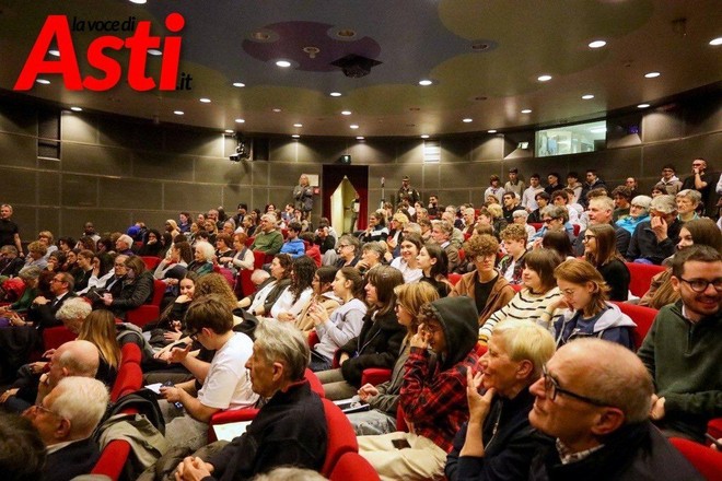 Il sequel dell'ascensore dimenticato Il sequel dell'ascensore dimenticato