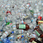 Asti, al via la campagna “Perché ci butti nella plastica? No!”
