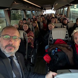 Rasero sul pullman con i lavoratori Konecta verso il presidio di Torino