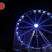 La ruota panoramica natalizia (merphefoto)