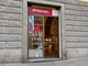 Sedici anni di commercio equo in via Cavour, una giornata di festa per la bottega Altromercato Sedici anni di commercio equo in via Cavour, una giornata di festa per la bottega Altromercato