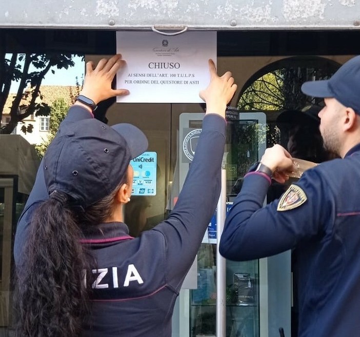 Alcol a un minorenne, il questore chiude per 15 giorni il "Barcelona Bar" Alcol a un minorenne, il questore chiude per 15 giorni il "Barcelona Bar"