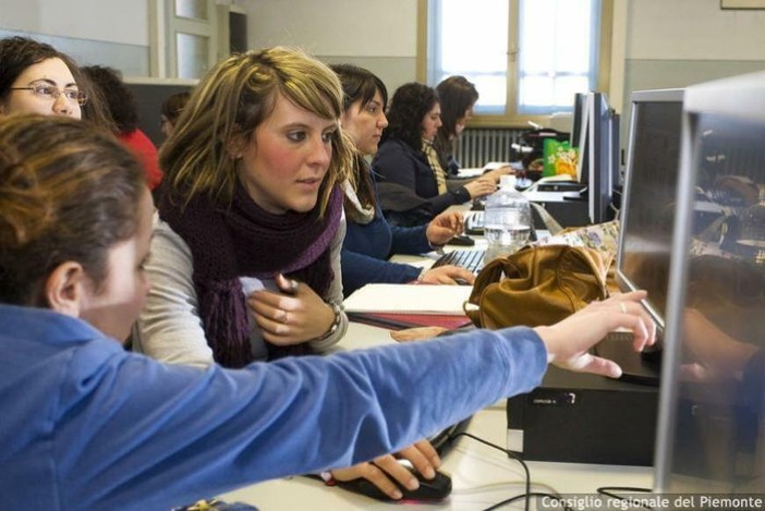 Il Consiglio regionale apre le porte agli studenti con i nuovi concorsi tra storia, Europa e istituzioni