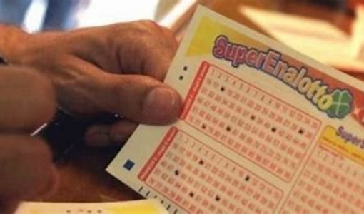 SuperEnalotto, ad Asti vinto un "5" da oltre 34mila euro