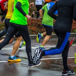 Come si sono evoluti i prezzi delle scarpe da running? L'analisi dal 2022 al 2025