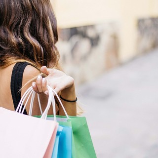 Giovedì 6 luglio partono i saldi anche ad Asti con importanti novità. Confcommercio e Federmoda insieme sul rispetto delle regole