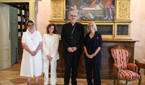 Suor Paola, Benedetta, il cardinale e la mamma di Benedetta