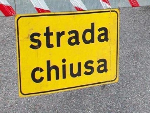 Immagine generica di cartello strada chiusa