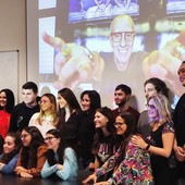 Alcuni studenti del progetto &quot;Le vie della musica&quot;, curato da Massimo Cotto