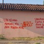 "Un giorno morirai per mano mia": scritta inquietante compare ad Asti "Un giorno morirai per mano mia": scritta inquietante compare ad Asti