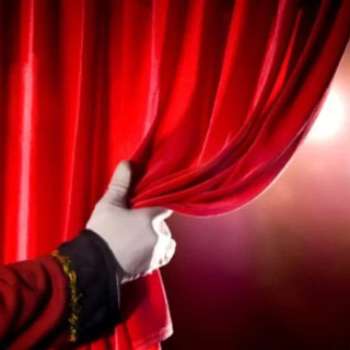 Al teatro della Torretta lo spettacolo "Sette donne di classe operaia" Al teatro della Torretta lo spettacolo "Sette donne di classe operaia"