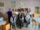 Nella foto: l’equipe della Pediatria con il direttore della Struttura complessa, Maria Chiara Strozzi, il direttore generale dell’Asl AT Giovanni Gorgoni, e i rappresentanti dell’associazione L’Arte del Sorriso, Clown di Corsia di Asti Nella foto: l’equipe della Pediatria con il direttore della Struttura complessa, Maria Chiara Strozzi, il direttore generale dell’Asl AT Giovanni Gorgoni, e i rappresentanti dell’associazione L’Arte del Sorriso, Clown di Corsia di Asti