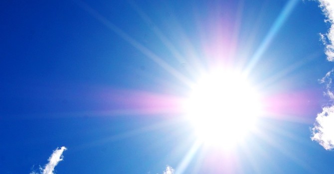 L'estate entra nel vivo: l'ondata di calore non si ferma, picchi fino a 39 gradi