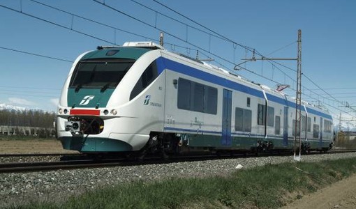 I treni storici e il fascino del viaggio lento: Trenitalia lancia la stagione estiva in Piemonte I treni storici e il fascino del viaggio lento: Trenitalia lancia la stagione estiva in Piemonte