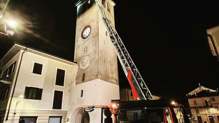 L'intervento alla torre civica di Villanova d'Asti
