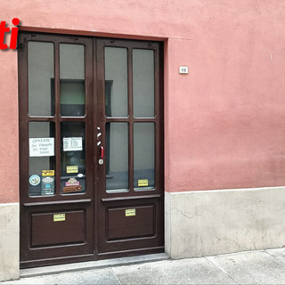 Lo storico negozio di via Brofferio (Merphefoto)