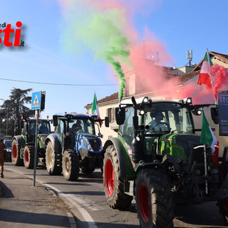 Nella ricca galleria fotografica e video, la protesta di oggi pomeriggio degli agricoltori (Merphefoto)