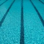 Inizia l'estate con i tuffi in piscina: diverse strutture aprono nel weekend