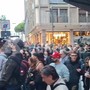 Da Milano a Bari e Roma, tra cori e bandiere le manifestazioni in tutta Italia