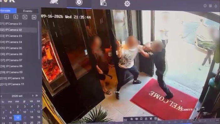 Prato, aggressione a colpi di machete davanti al ristorante Prato, aggressione a colpi di machete davanti al ristorante