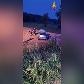 Incidente stradale, questa mattina, a Castell'Alfero, donna incastrata nell'auto, liberata dai vigili del fuoco
