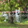 Roma, trovato cadavere in un parco a Tor Sapienza: in corso i rilievi della scientifica Roma, trovato cadavere in un parco a Tor Sapienza: in corso i rilievi della scientifica