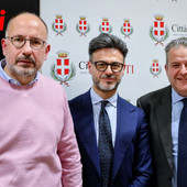 Verducci con a fianco il sindaco Rasero e l'assessore Origlia (Merfephoto)