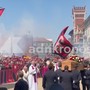 Baresi, centinaia di tifosi per l'ultimo saluto tra fumogeni e bandiere con n.6 Baresi, centinaia di tifosi per l'ultimo saluto tra fumogeni e bandiere con n.6