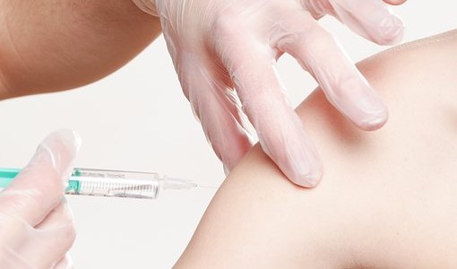 Vaccinazione antinfluenzale, ad Asti e in Piemonte al via la campagna