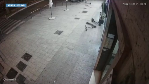 Sparatorie e gambizzazioni per tensione tra frange clan, due arresti a Bari Sparatorie e gambizzazioni per tensione tra frange clan, due arresti a Bari