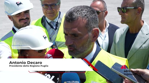 Un nuovo inizio per l'industria a Brindisi, Decaro: "noi saremo attenti a seguire anche le preoccupazioni dei lavoratori e delle loro famiglie delle sigle sindacali" Un nuovo inizio per l'industria a Brindisi, Decaro: "noi saremo attenti a seguire anche le preoccupazioni dei lavoratori e delle loro famiglie delle sigle sindacali"