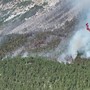Abruzzo in fiamme, droni e Canadair in azione per spegnere gli incendi