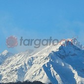 Il foehn sferza la Granda: raffiche a più di 90 km/h alla Rocca dell'Abisso Il foehn sferza la Granda: raffiche a più di 90 km/h alla Rocca dell'Abisso
