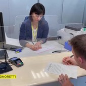 Poste Italiane, passaporti da record: superate le 300 mila richieste negli uffici postali