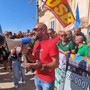 Ex Ilva, a Taranto strade bloccate e operai in sciopero Ex Ilva, a Taranto strade bloccate e operai in sciopero