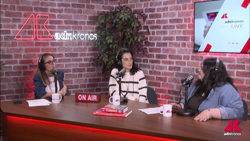 Sanremo, Levante risponde a De Martino: "Quote rosa necessarie, è il momento di cambiare" Sanremo, Levante risponde a De Martino: "Quote rosa necessarie, è il momento di cambiare"