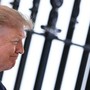 Iran, Trump sospende gli attacchi: "Ma si arrivi subito a un accordo"