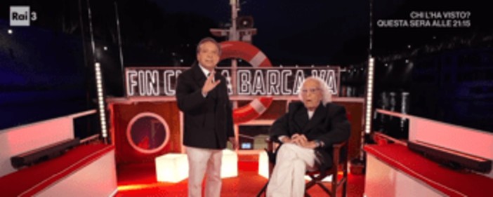 Chiambretti intervista Mughini, Polizia li ferma in diretta su Rai3: "Siamo autorizzati" Chiambretti intervista Mughini, Polizia li ferma in diretta su Rai3: "Siamo autorizzati"