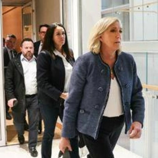 Eurodeputati e assistenti, chi è stato riconosciuto colpevole con Marine Le Pen
