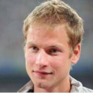 Schwazer senza fine, a 41 anni vince la maratona di marcia