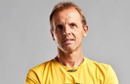 Malore per l'alpinista Simone Moro sull'Himalaya: "Ricoverato, ora sta meglio" Malore per l'alpinista Simone Moro sull'Himalaya: "Ricoverato, ora sta meglio"