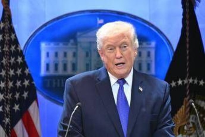 Dazi, Trump: "Sentenza Corte Suprema profondamente deludente, mi vergogno per i giudici"